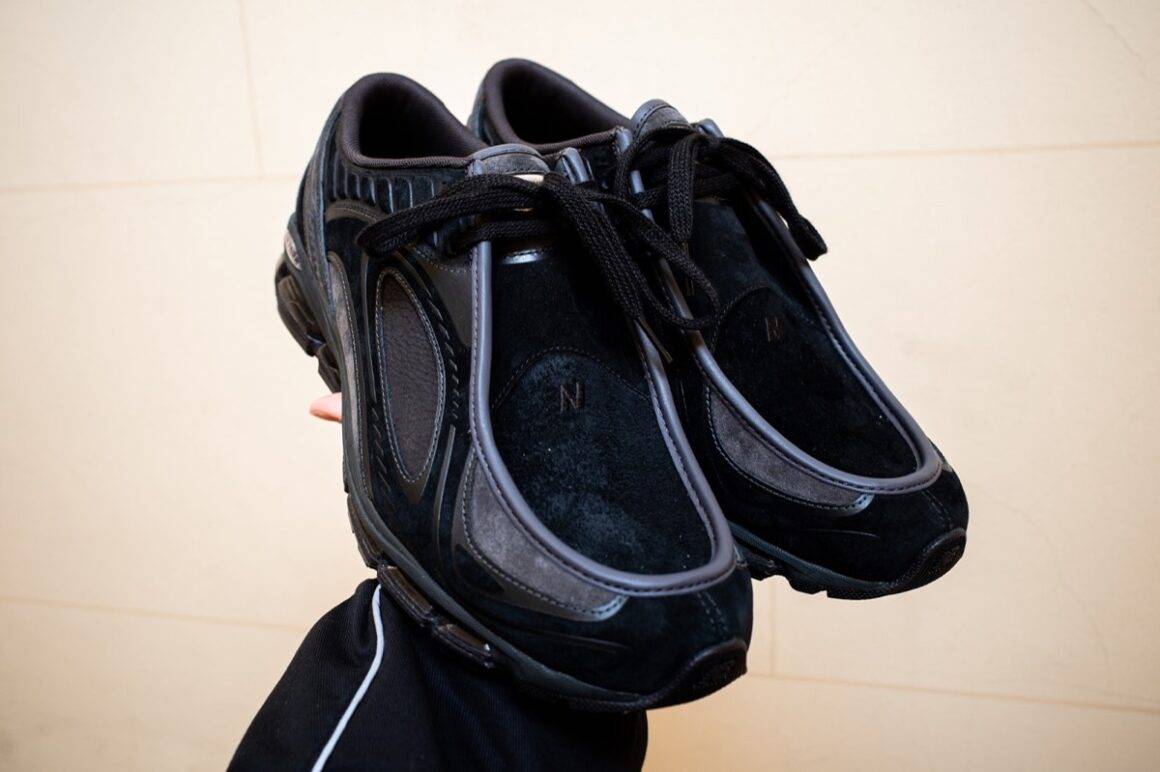 Comme des Garçons x New Balance 1890A - Sneakers.fr