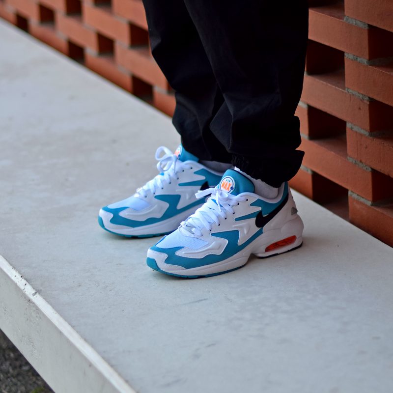 air max 2 light blue